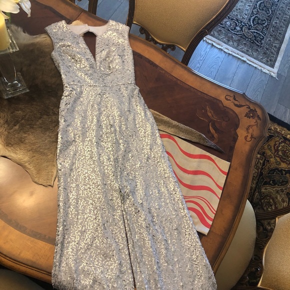 BCBGMAXAZRIA Cain Sequin Applique Dress - Picture 5 of 11